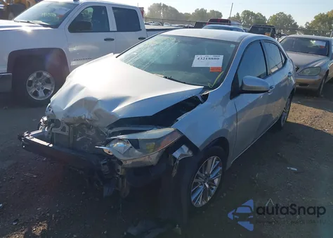 2015 Toyota Corolla Le Plus z USA, uszkodzony, nr VIN 5YFBURHE7FP313904